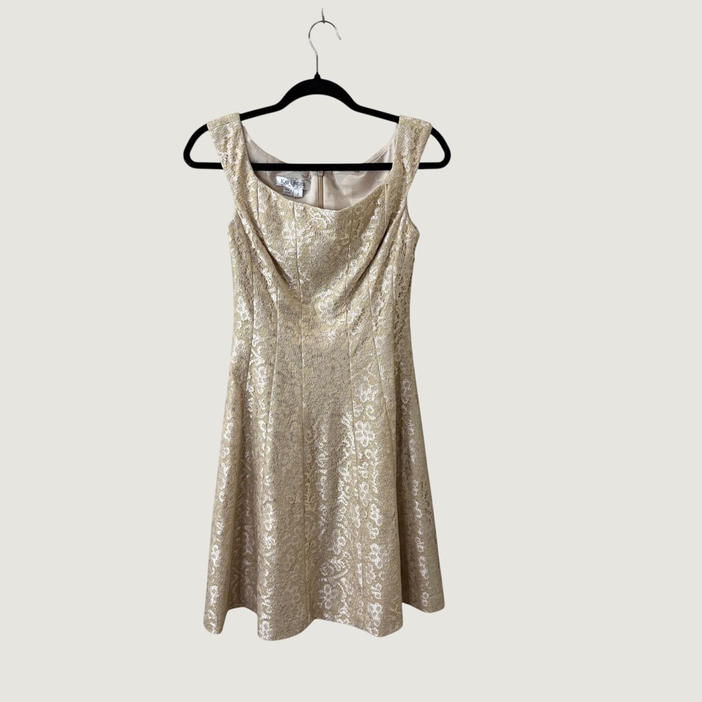 Kay Unger Lace Cocktail Dress Ivory Gold Metallic Size 2 Elegant Formal Wedding